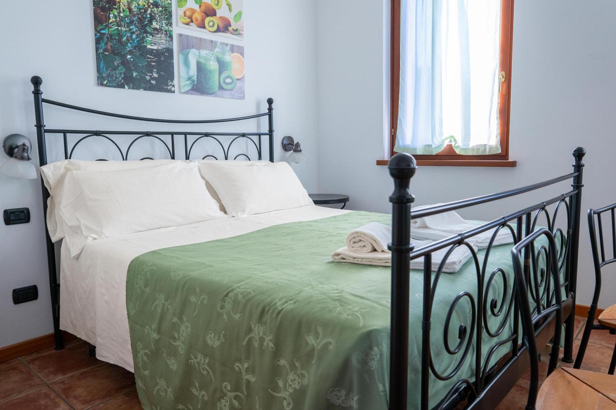 Agriturismo Il Giardino Degli Ulivi Lazise Buitenkant foto